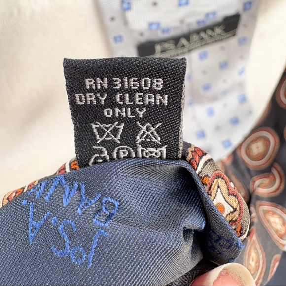 Jos. A. Bank Black and Gray Ties Elegant Accessories Set of 2 - Picture 8 of 9